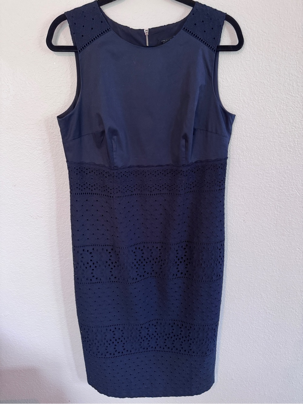 Ann Taylor Navy Eyelet Midi Sheath Dress ~ Size 10 Tall